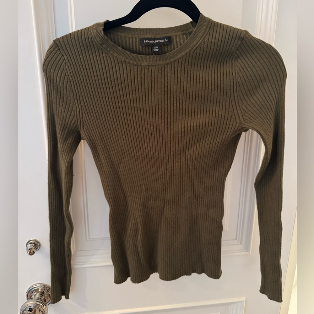 Banana Republic Khaki Ribbed Long Sleeve Top
